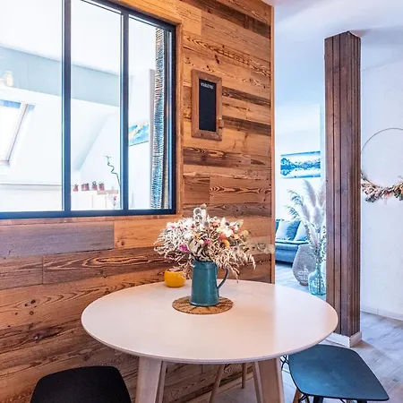 Apartment Wood & Metal : T2 Avec Vue Degagee Annecy