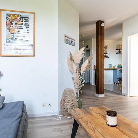 Apartment Wood & Metal : T2 Avec Vue Degagee